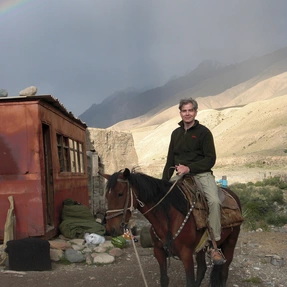 Reiten bei der Steinbockjagd, Kirgisien