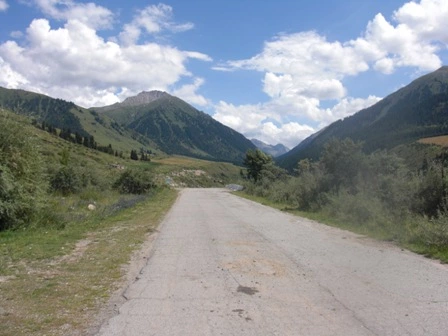 Passstraße in Kirgisien